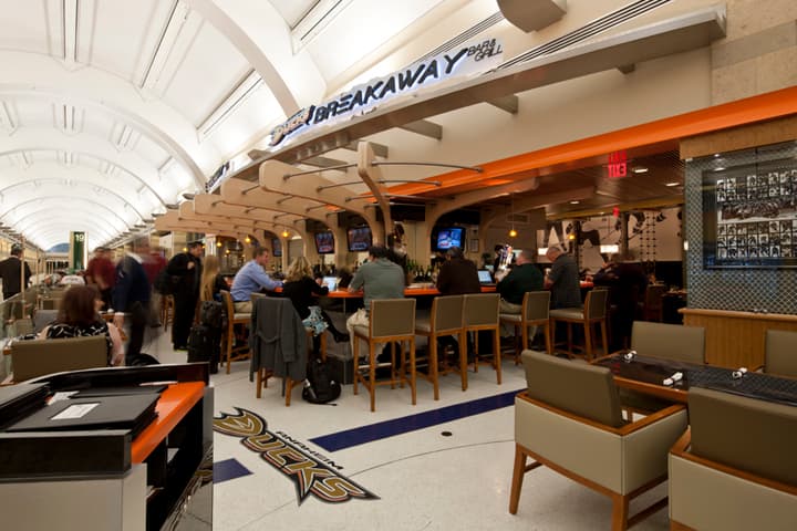 John Wayne Airport — Terminals A, B & C Concessions 4