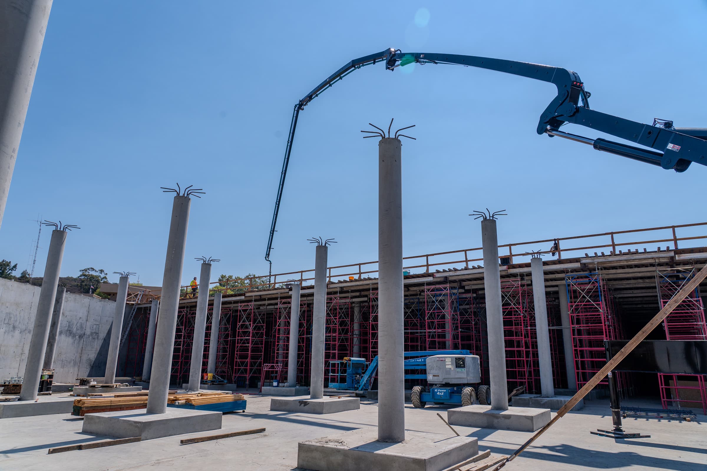 Lester J. Berglund Water Treatment Plant Clearwell Replacement Project 4
